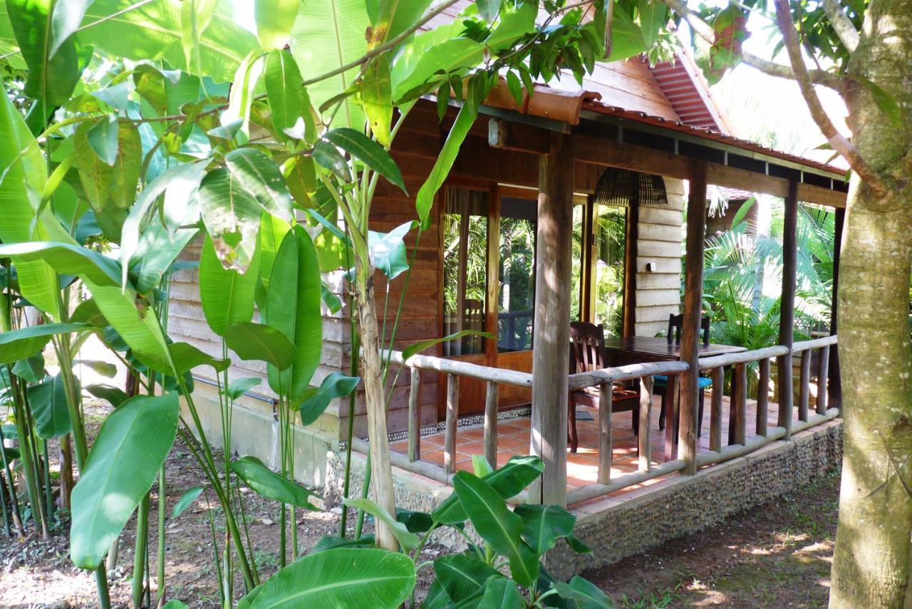 Raingsey Bungalow Kep Room photo